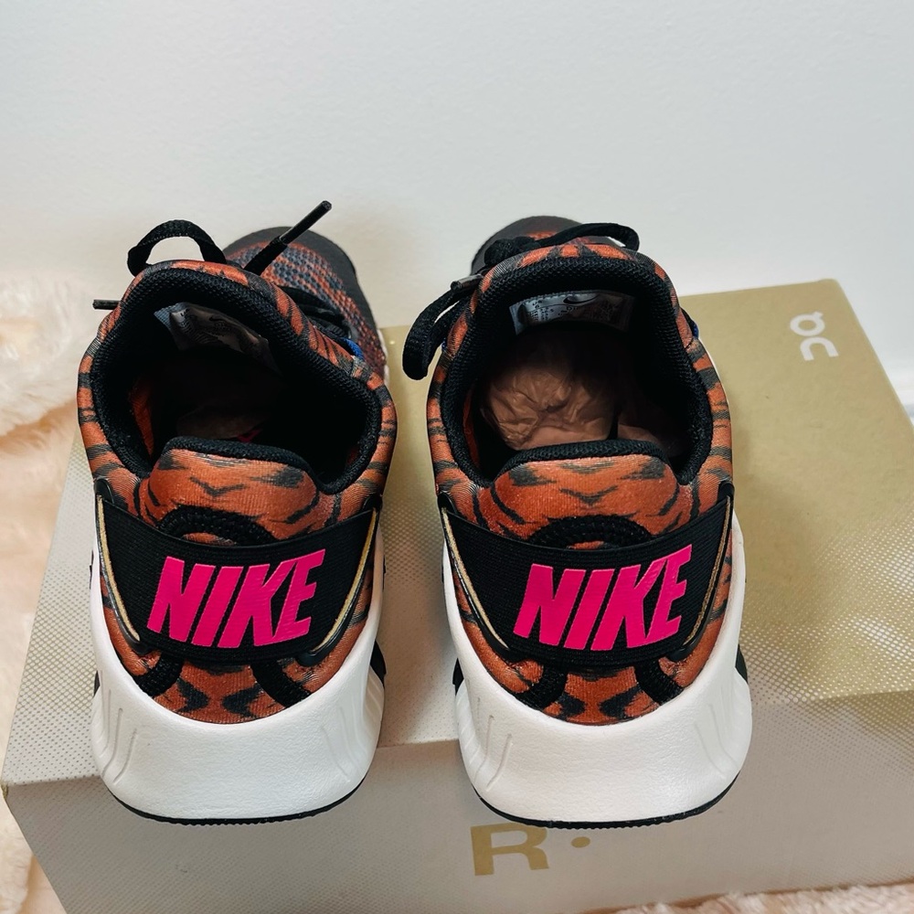 Nike Free Metcon 4 size 6 training shoe - Picture 5 of 10